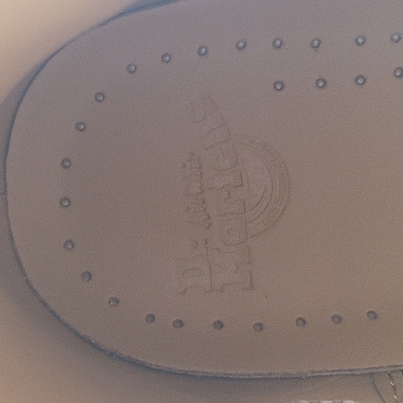 1426- Dr. Martens Women's Chelsea Boots White Color Size 6 - Picture 12 of 12